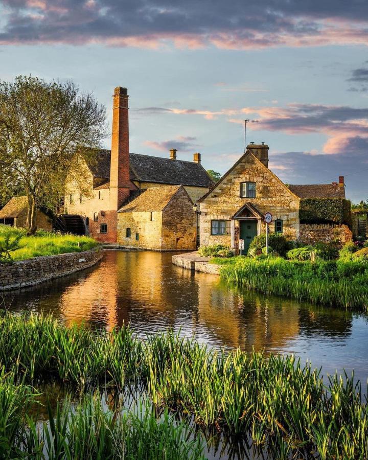 Large Stylish Luxury Cotswold Cottage - Ideal For Families, W/ Ev Charging Andoversford Buitenkant foto